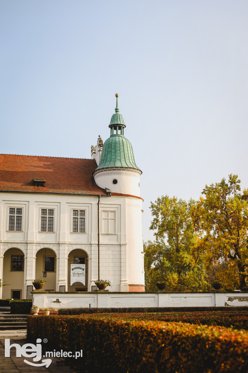 Złota polska jesień na Zamku w Baranowie Sandomierskim