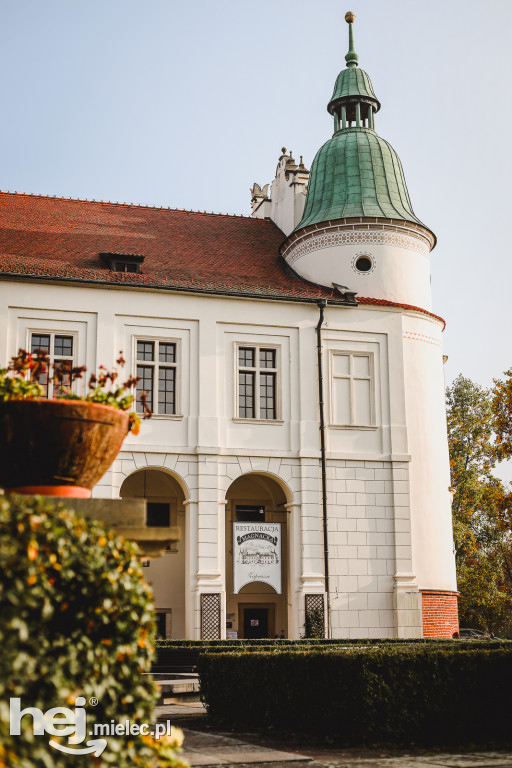 Złota polska jesień na Zamku w Baranowie Sandomierskim