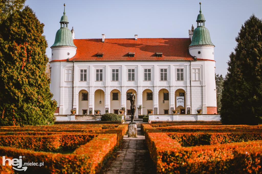 Złota polska jesień na Zamku w Baranowie Sandomierskim