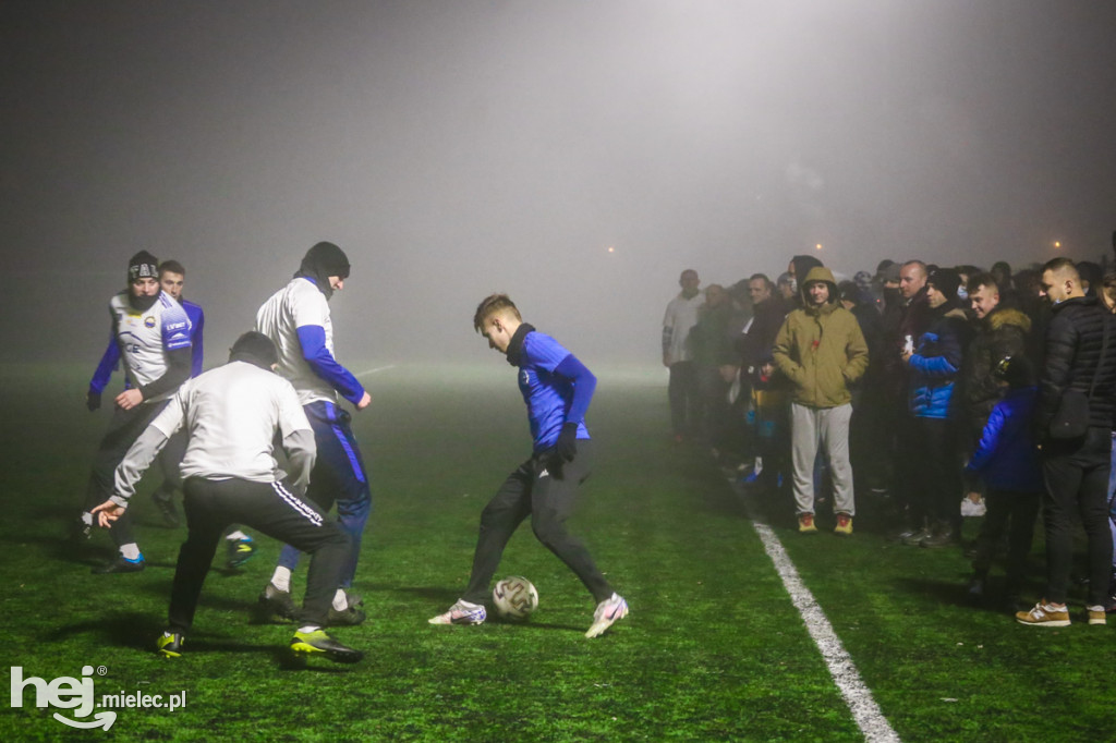 Mecz wigilijny z kibicami FKS Stal Mielec