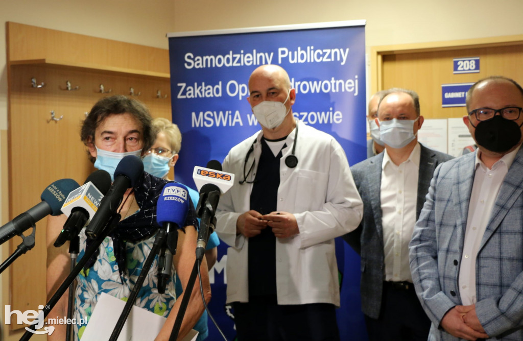 Na Podkarpaciu ruszyły szczepienia przeciwko COVID-19
