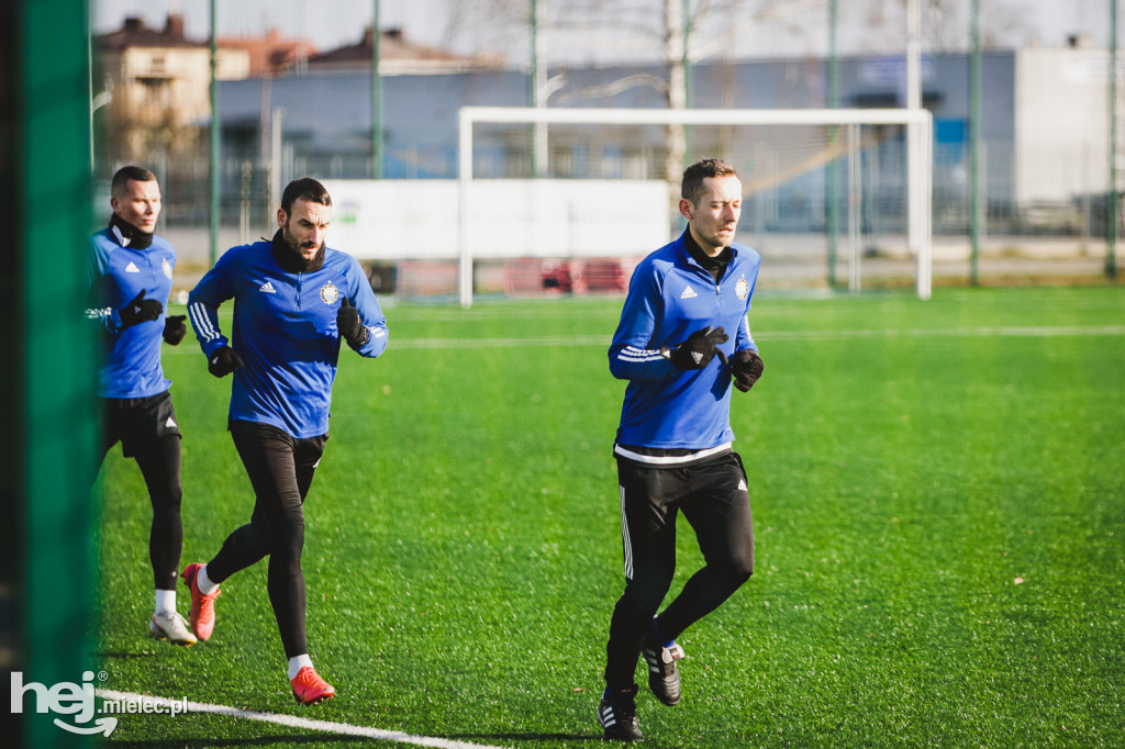 FKS Stal Mielec wznowiła treningi