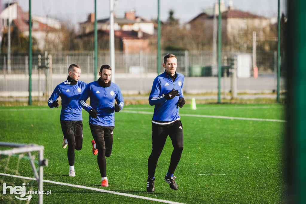 FKS Stal Mielec wznowiła treningi