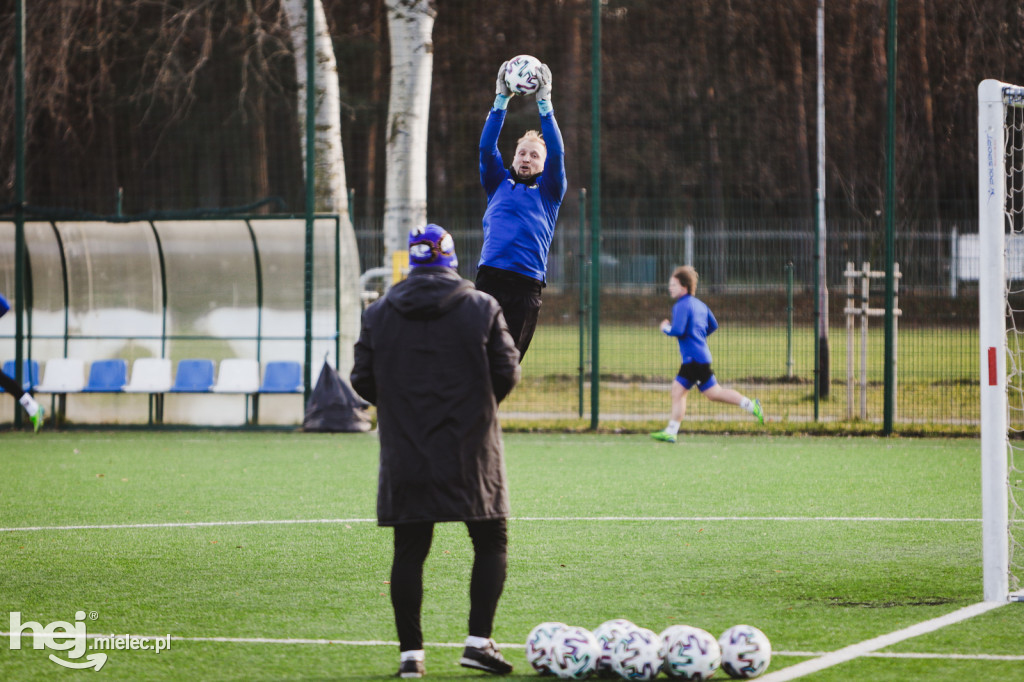 FKS Stal Mielec wznowiła treningi