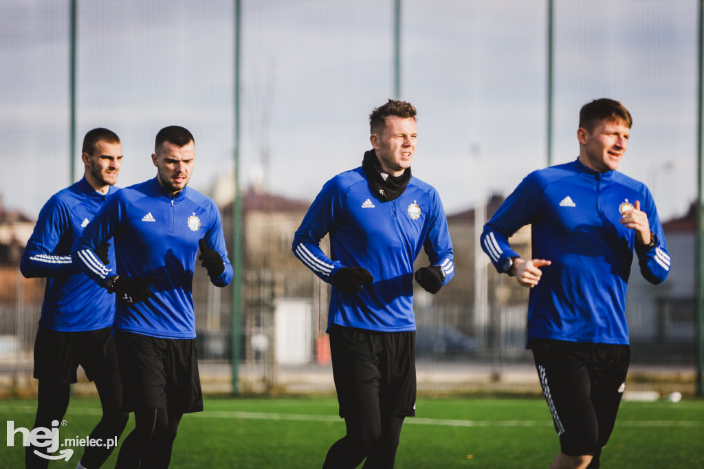 FKS Stal Mielec wznowiła treningi