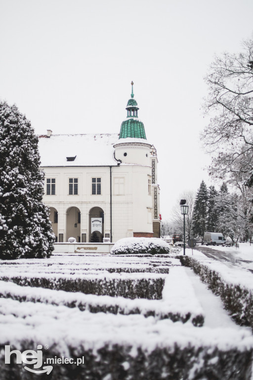 Zamek w Baranowie Sandomierskim zimą