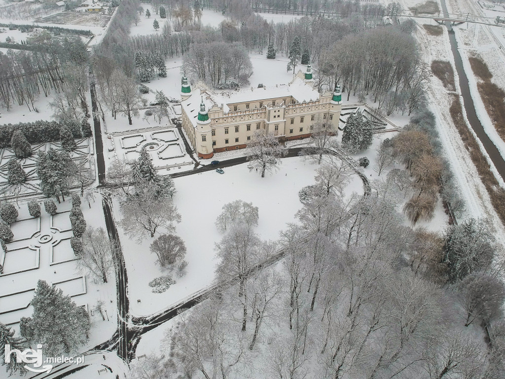 Zamek w Baranowie Sandomierskim zimą