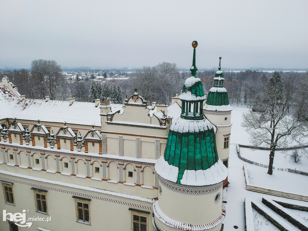 Zamek w Baranowie Sandomierskim zimą