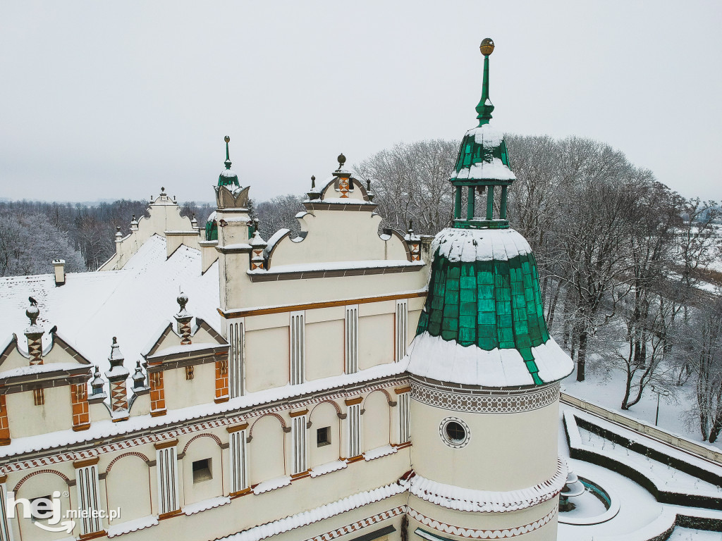 Zamek w Baranowie Sandomierskim zimą