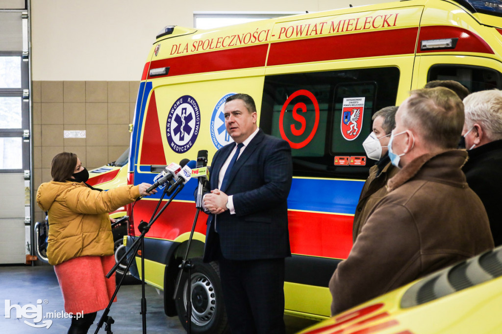 Nowa karetka w mieleckim pogotowiu