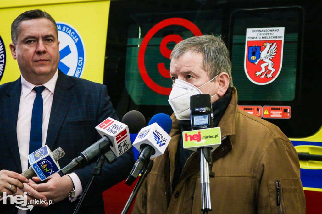 Nowa karetka w mieleckim pogotowiu