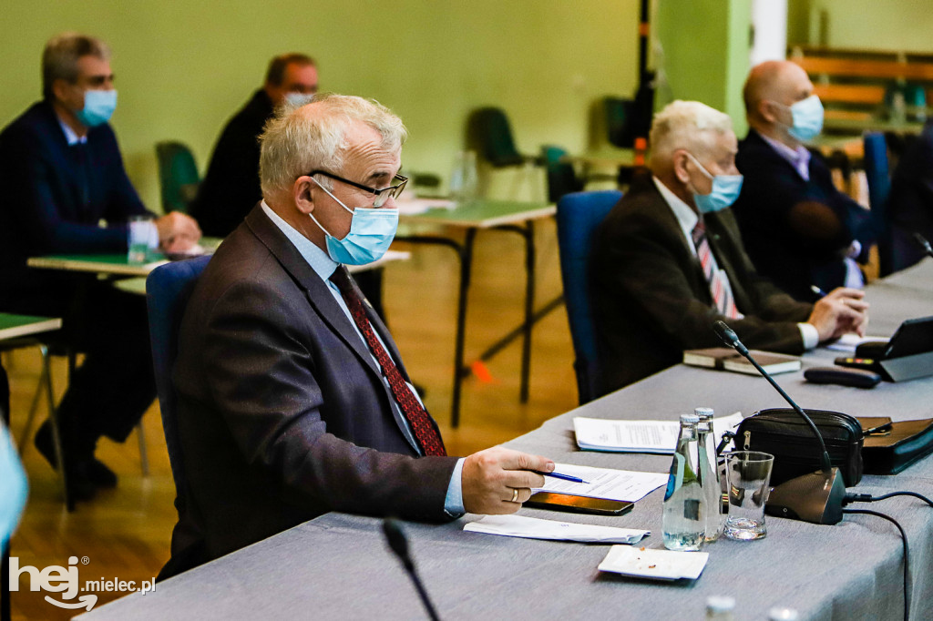 Budżetowa sesja Rady Powiatu Mieleckiego w ZST