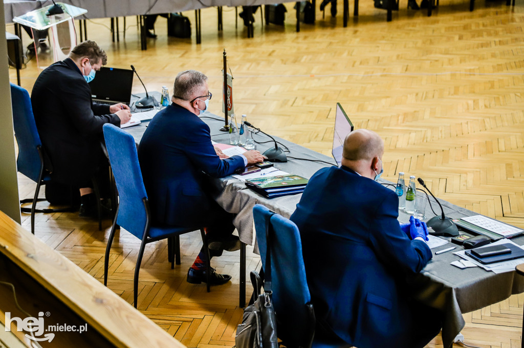 Budżetowa sesja Rady Powiatu Mieleckiego w ZST
