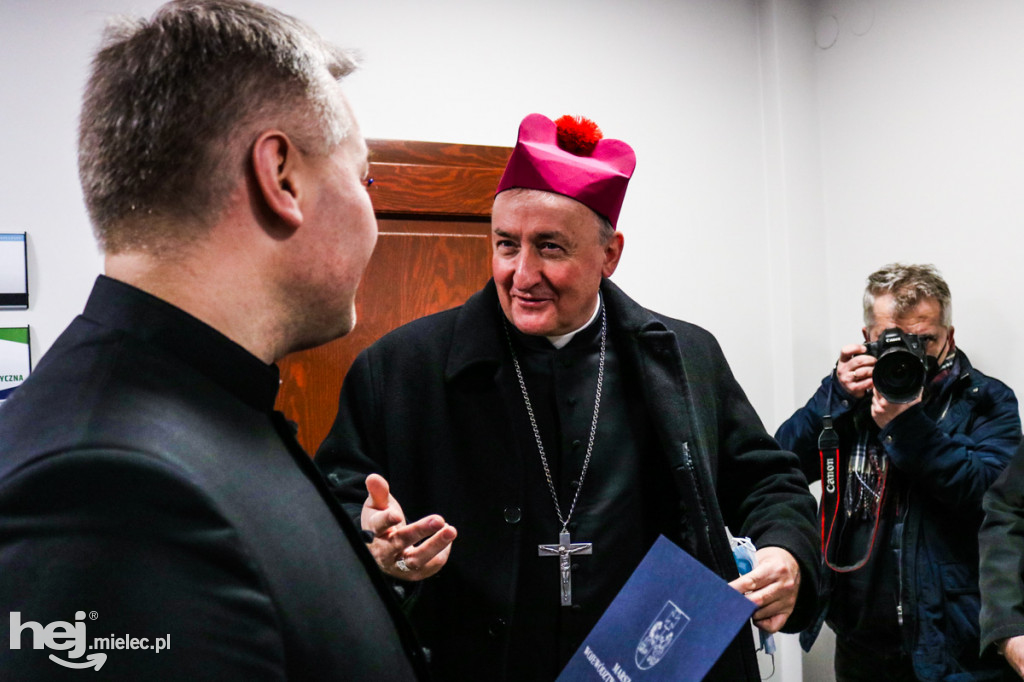 Biskup otworzył w Mielcu poradnię Fundacji Auxilium