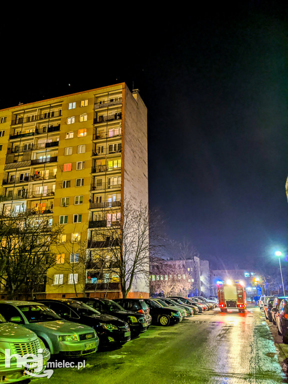 Dramat na osiedlu Lotników. Śmierć po upadku z wieżowca