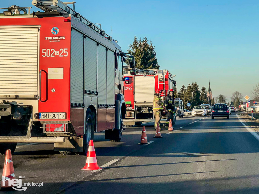 Alarm w Chorzelowie. Uszkodzona rura z gazem