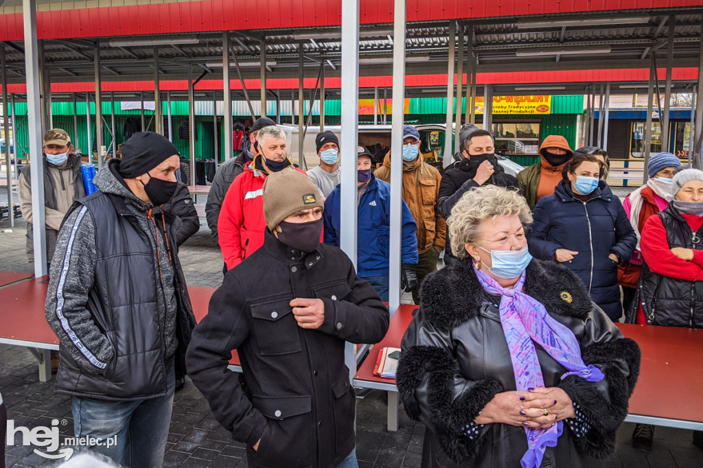 Spotkanie z kupcami ws. nowych pawilonów