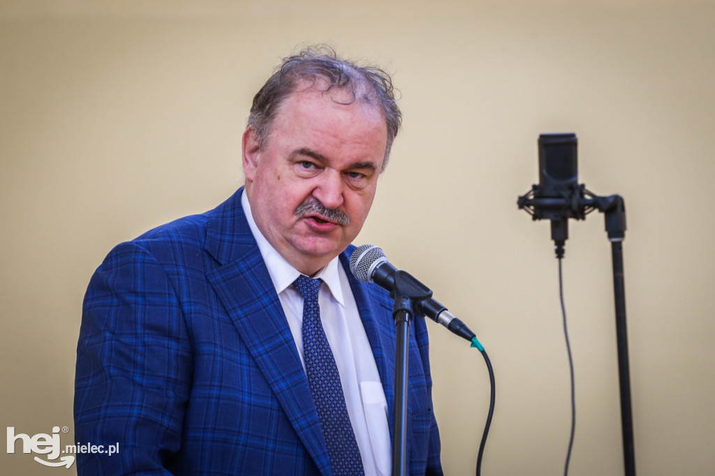 Debata na temat przejazdu kolejowego w Tuszowie Narodowym