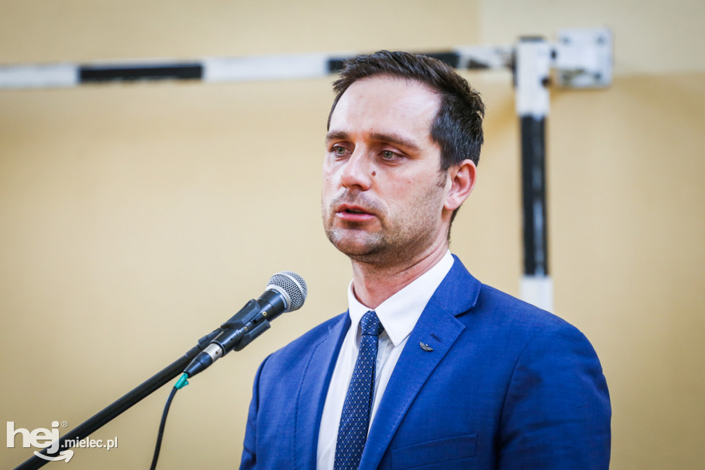 Debata na temat przejazdu kolejowego w Tuszowie Narodowym