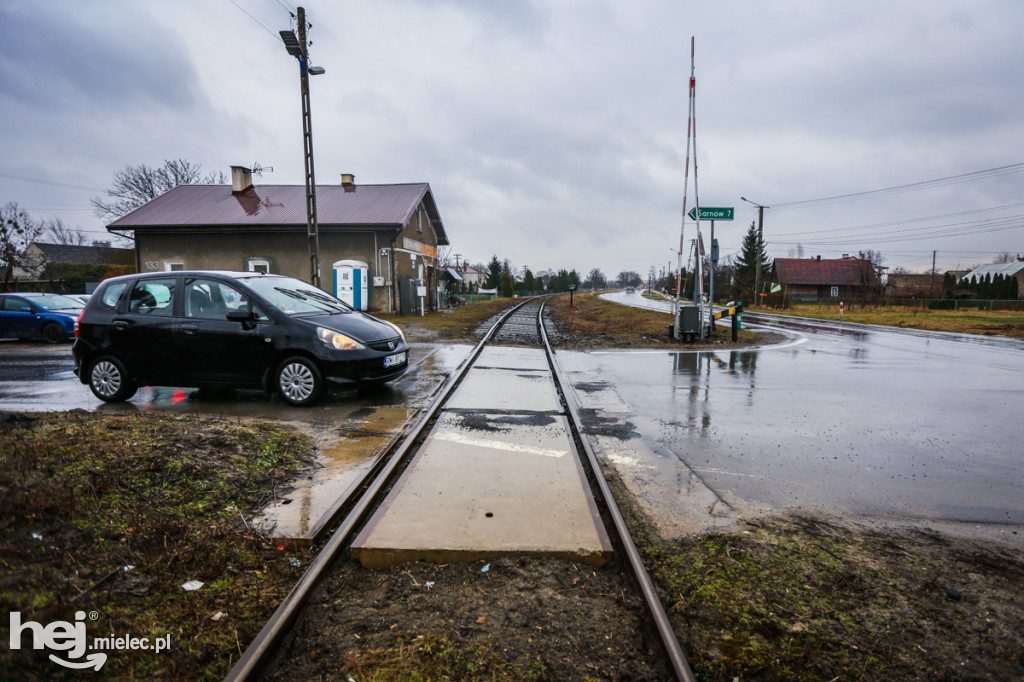 Debata na temat przejazdu kolejowego w Tuszowie Narodowym