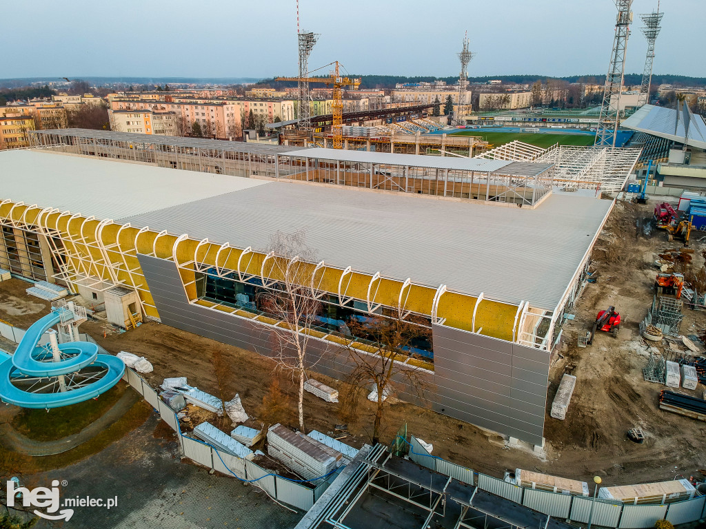 Sprawdziliśmy postępy na budowie hali sportowej