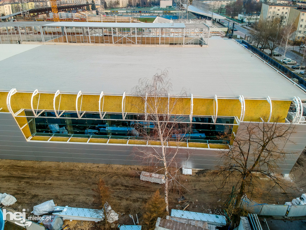 Sprawdziliśmy postępy na budowie hali sportowej