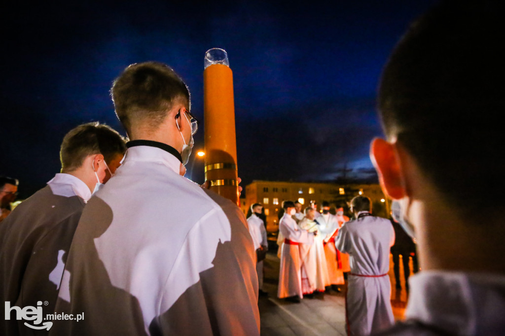 Liturgia Światła rozpoczęła Święta Wielkanocne
