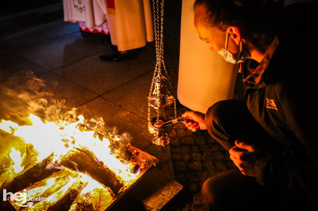 Liturgia Światła rozpoczęła Święta Wielkanocne