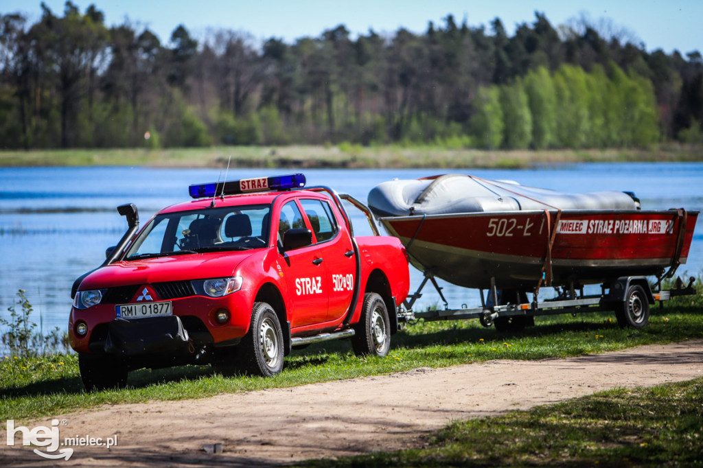 Ciało mężczyzny odnalezione na terenie Stawów Cyranowskich