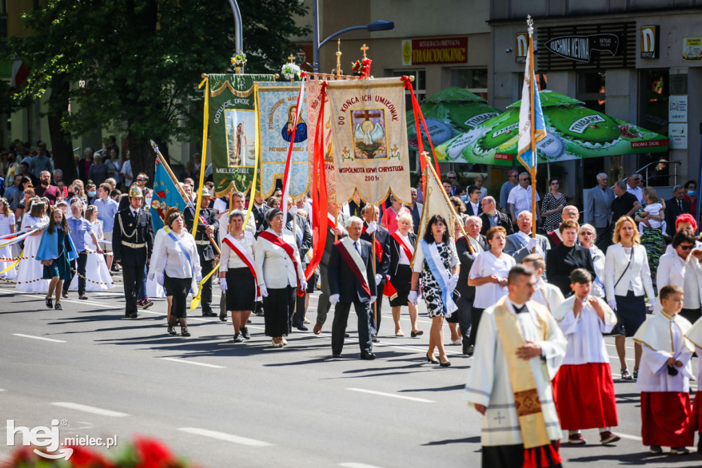 Procesja Bożego Ciała - Parafia MBNP