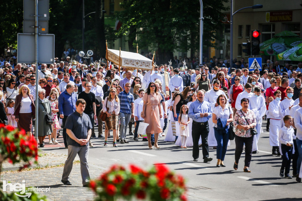 Procesja Bożego Ciała - Parafia MBNP