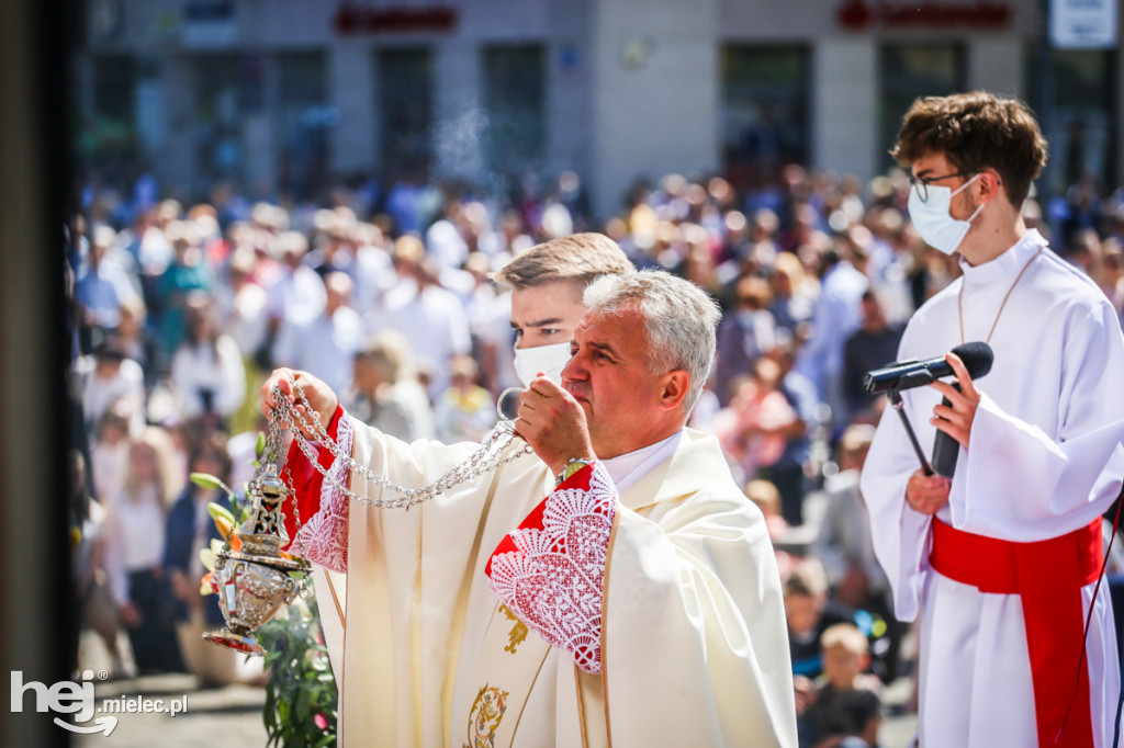 Procesja Bożego Ciała - Parafia MBNP