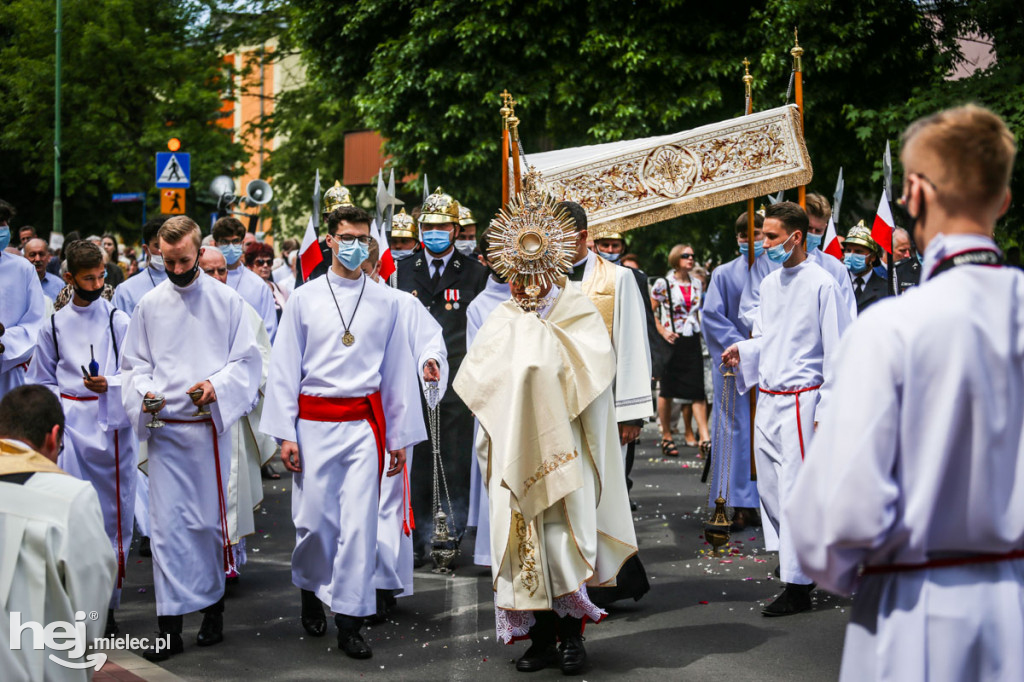 Procesja Bożego Ciała - Parafia MBNP