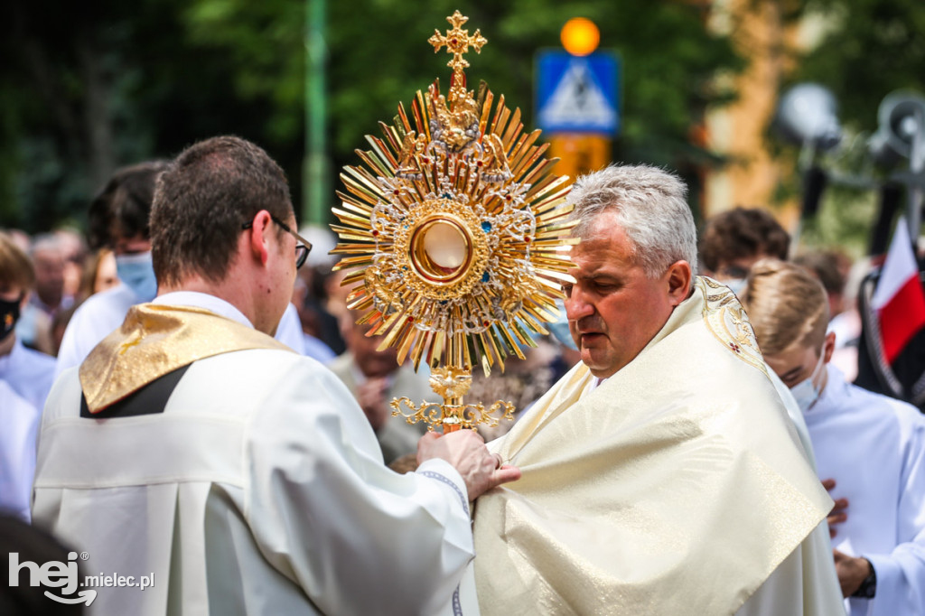 Procesja Bożego Ciała - Parafia MBNP