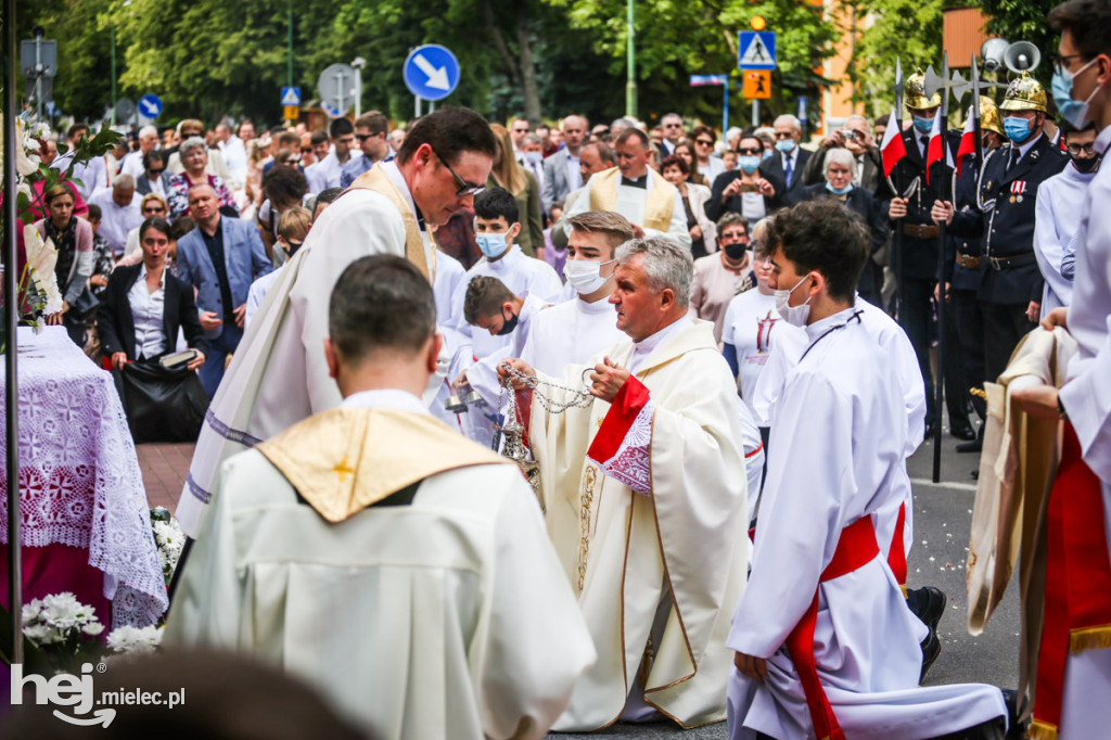 Procesja Bożego Ciała - Parafia MBNP