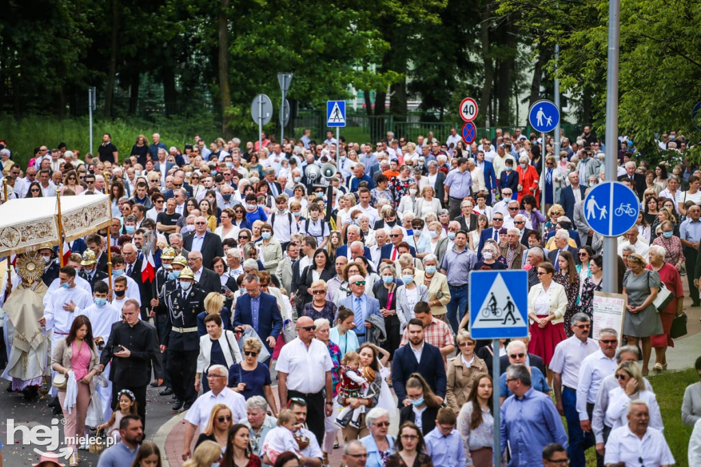 Procesja Bożego Ciała - Parafia MBNP