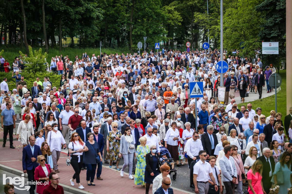 Procesja Bożego Ciała - Parafia MBNP