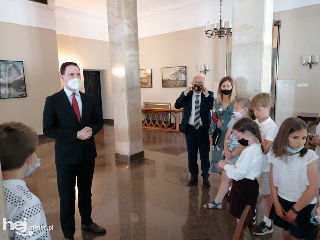 Uczniowie z Mielca w odwiedzinach u Agaty Dudy