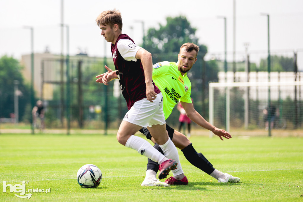 PGE FKS Stal Mielec - Puszcza Niepołomice