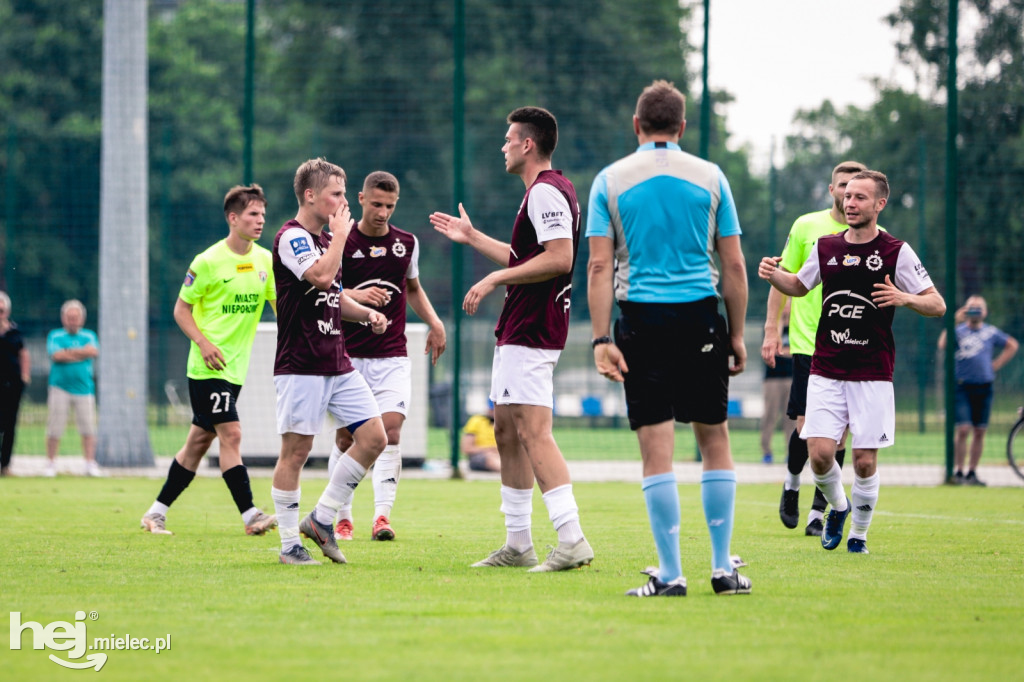 PGE FKS Stal Mielec - Puszcza Niepołomice