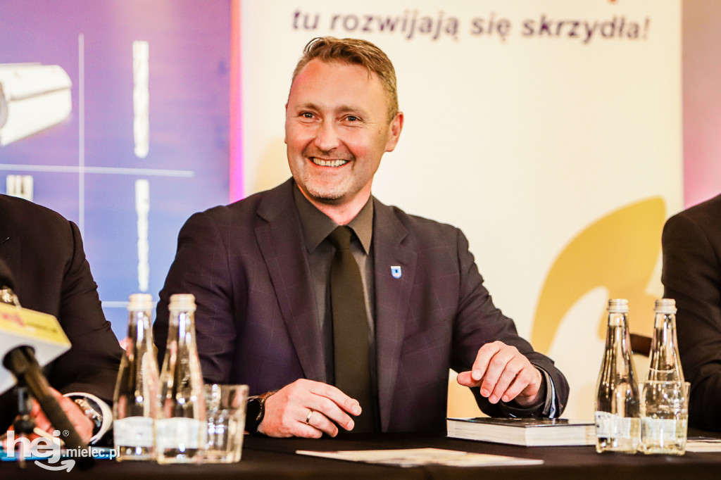 Siatkarki z Mielca z nowym sponsorem i nazwą zespołu