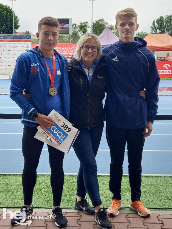 Młodzi lekkoatleci Stali z medalami Mistrzostw Polski