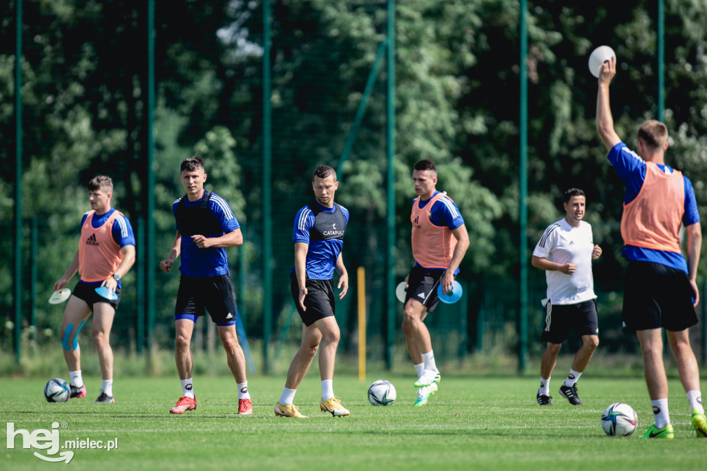 Trening FKS Stali Mielec z nowym trenerem