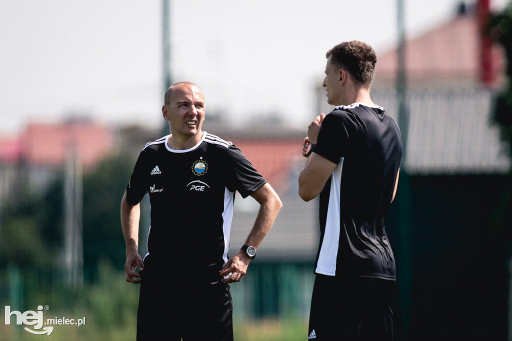 Trening FKS Stali Mielec z nowym trenerem