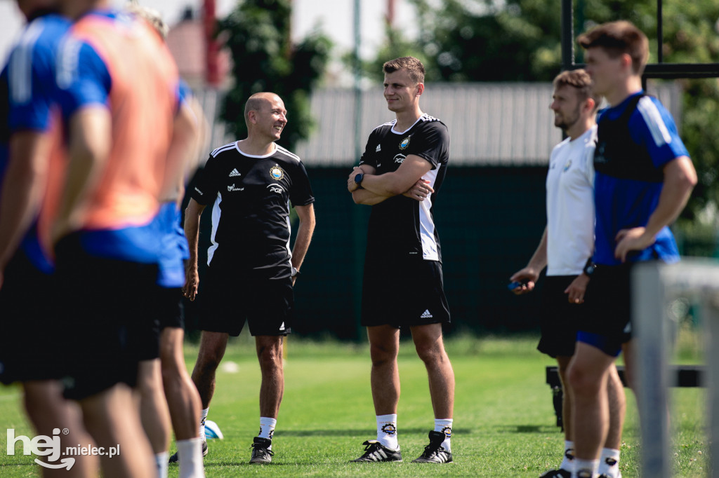 Trening FKS Stali Mielec z nowym trenerem