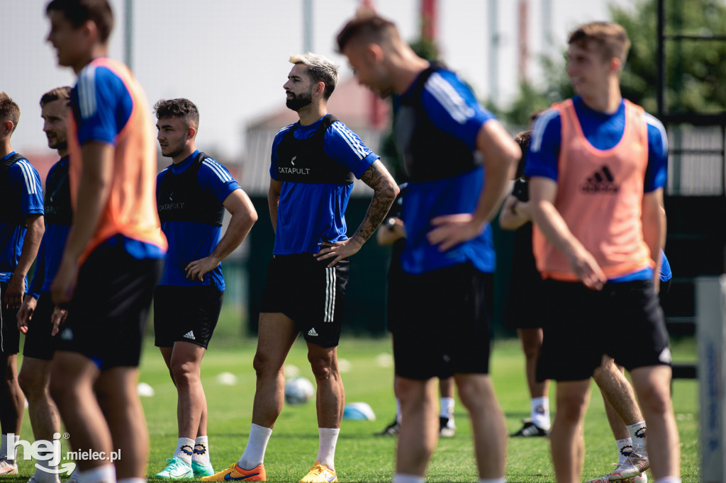 Trening FKS Stali Mielec z nowym trenerem