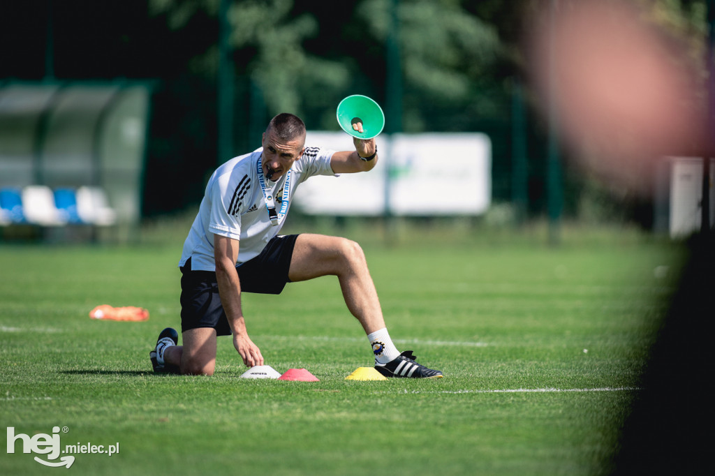 Trening FKS Stali Mielec z nowym trenerem