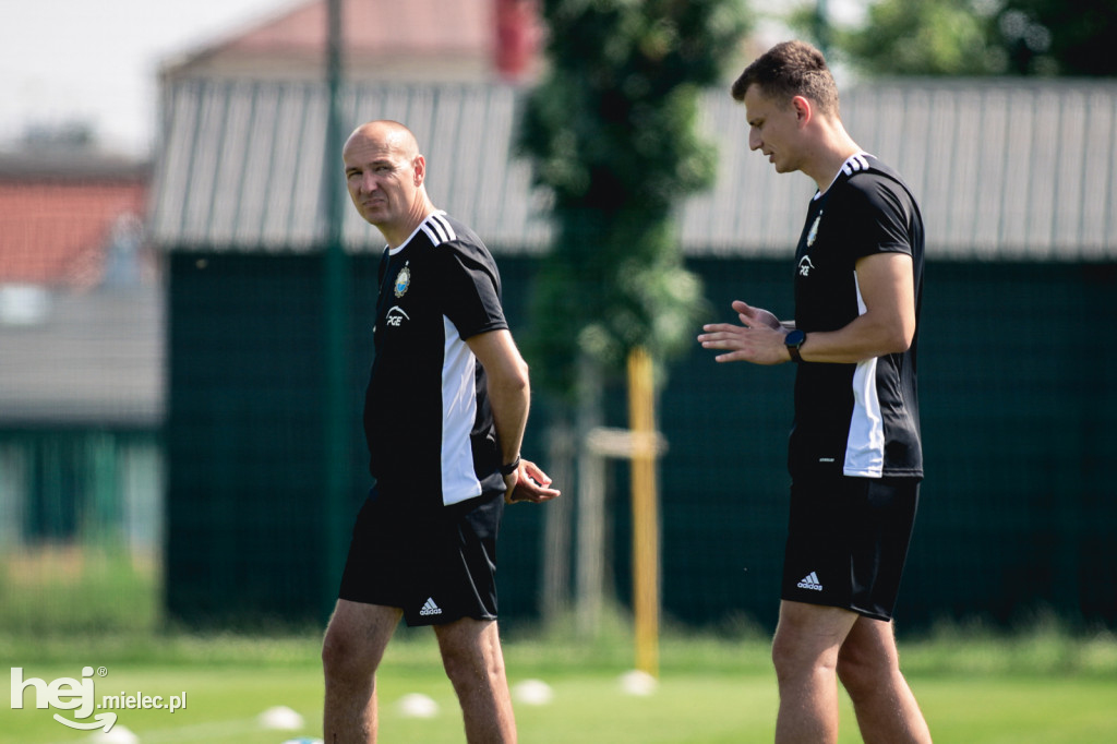 Trening FKS Stali Mielec z nowym trenerem