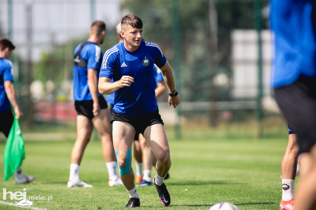 Trening FKS Stali Mielec z nowym trenerem