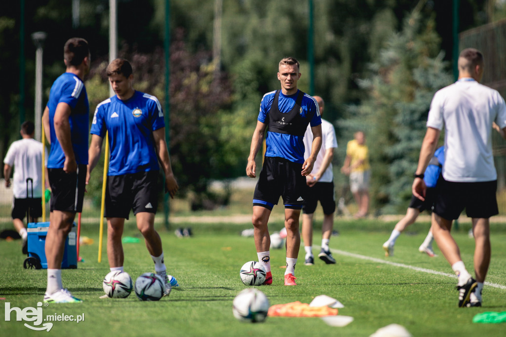 Trening FKS Stali Mielec z nowym trenerem
